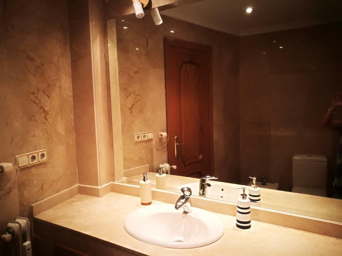 Apartamentos Torr Av America - Lopez De Hoyos - Chamartin Madrid Exterior foto