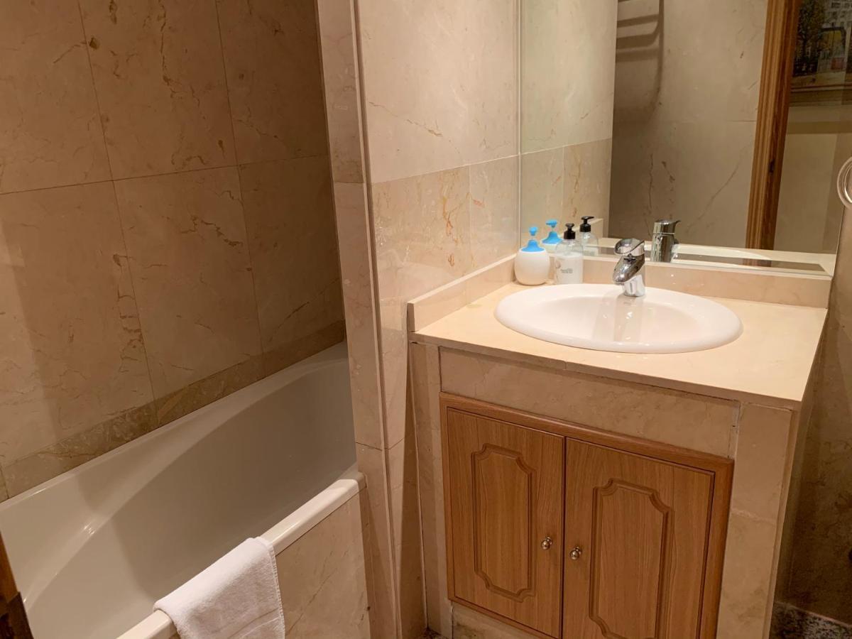 Apartamentos Torr Av America - Lopez De Hoyos - Chamartin Madrid Exterior foto